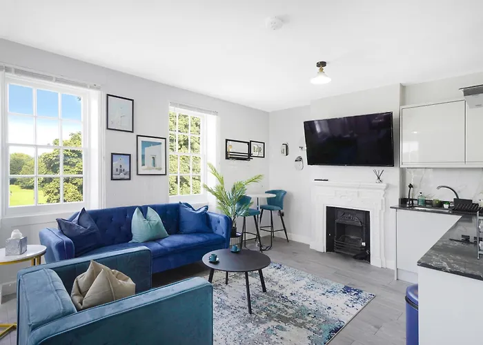 Premium Luxe Spacious 3 Bedroom West London Perfect For Families And Conctrators