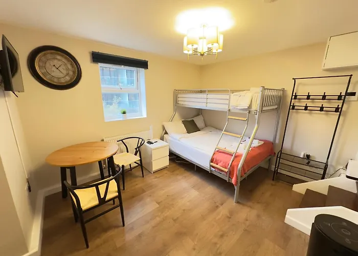Lovely Studio Flats In Dalston London