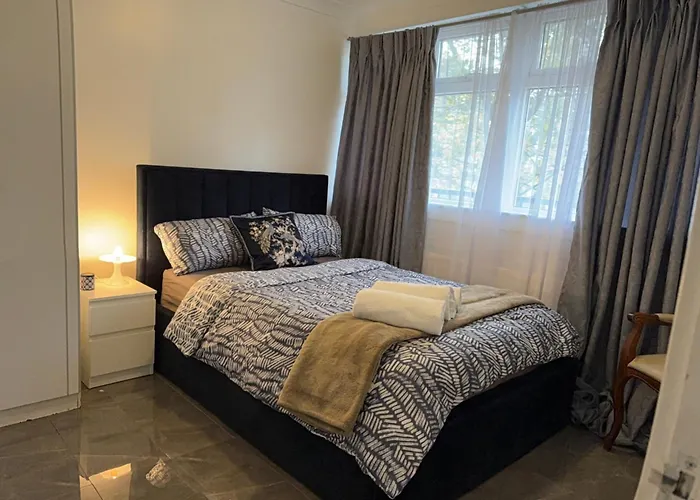 Beautiful Apartment In Camden