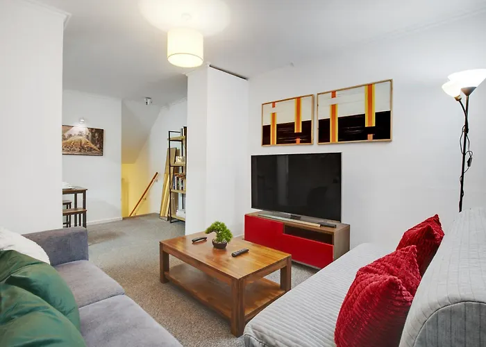 Central London 2-Bed Flat - 6Min To Victoria Station