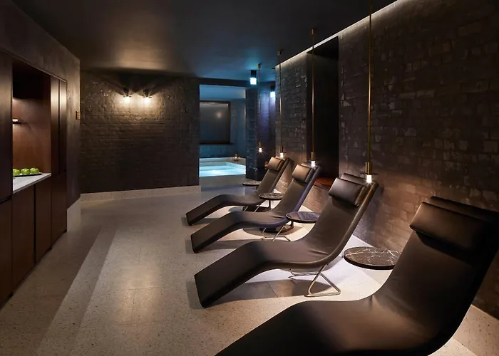 Taj 51 Buckingham Gate Suites And Residences London