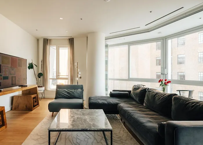 Luxury 3 Bed 3 Bath Apartment In Central London