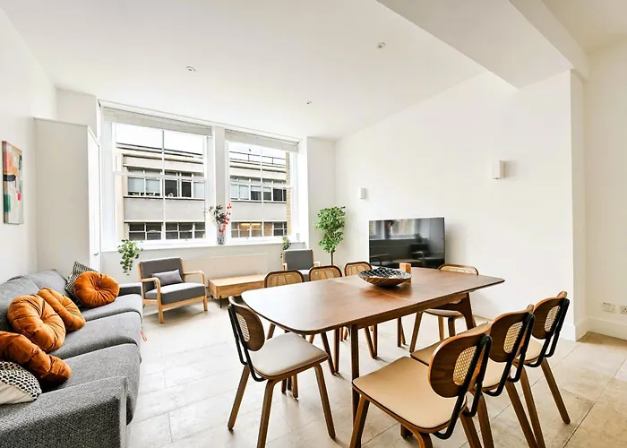 Shoreditch Comfortable 3 Bed Apartments