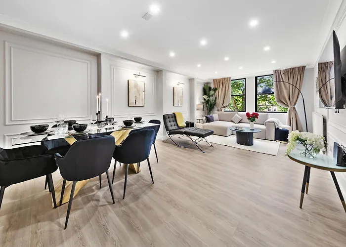 The Queensborough Apartments By Hyde Park