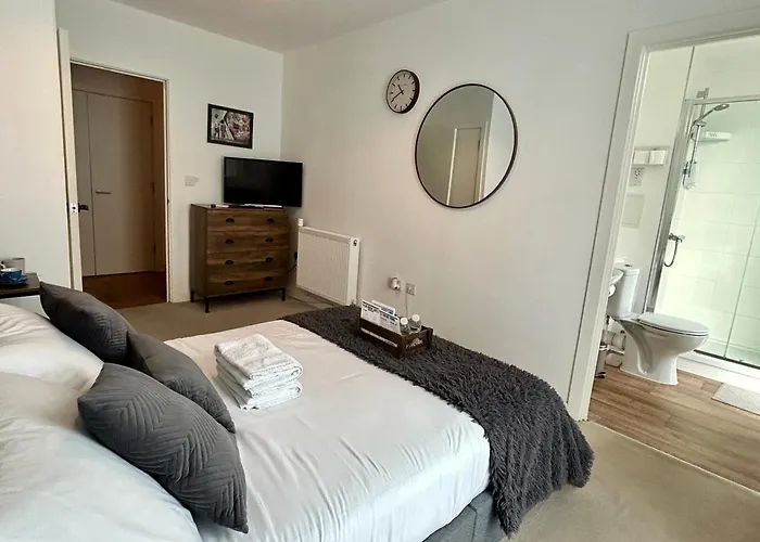 My Apartment Brixton - Modern Double Room With En-Suite
