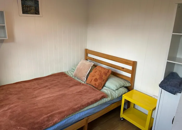 Mini Cabin