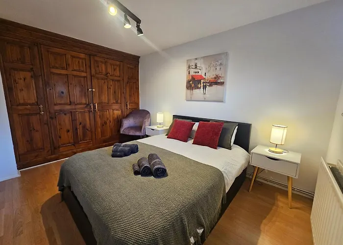 Bright Battersea Apartment, Free Parking Near Chelsea