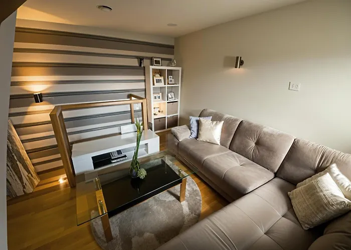 2-Bed With Private Patio, Both En-Suite