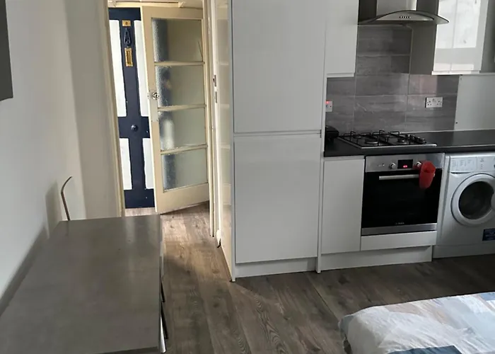 Studio Flat In Central London