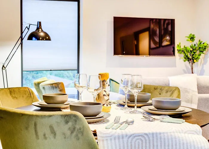 Private & Stylish 2 Bedroom London Apartment