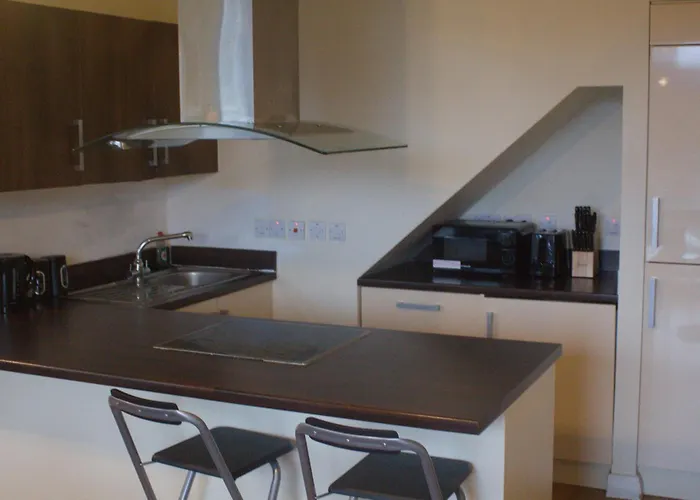 2 Bed With Balcony Canary Wharf