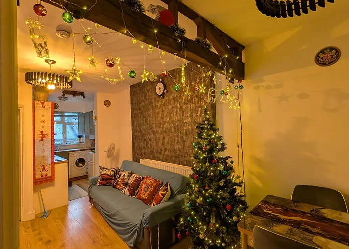 London 2 Bedroom Westminster Borough Apartment With Skysports And Netflix