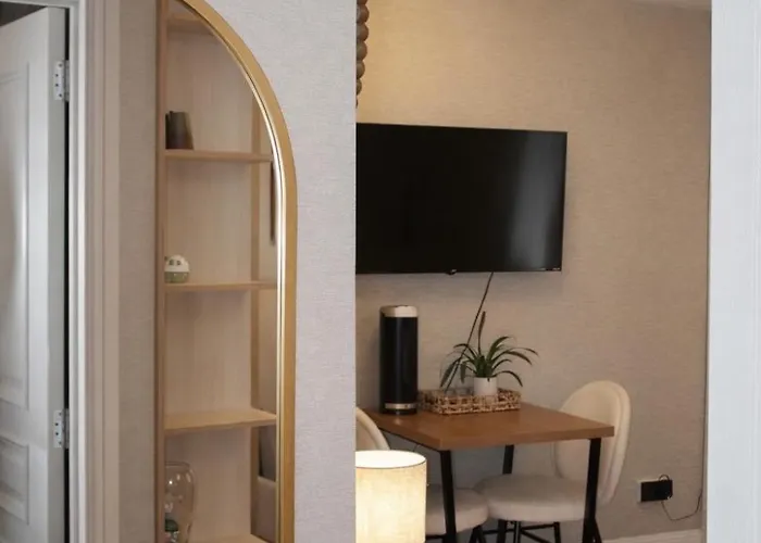 Central London Apartment