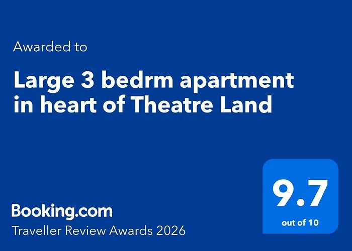 Large 3 Bedrm Apartment In Heart Of Theatre Land
