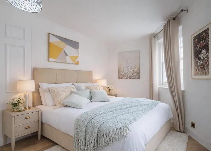 Park Lane Apartments - Clarges Street