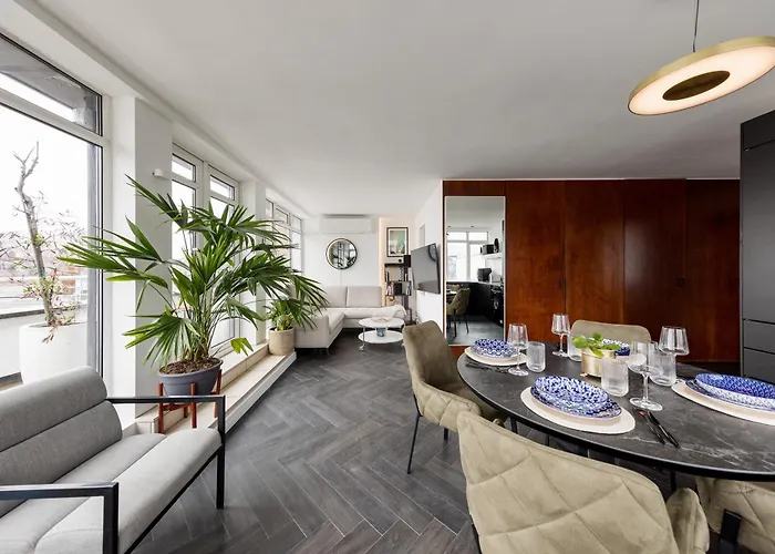 Hoxton Square Penthouse