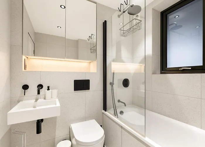 Khayat Homes - Kings Cottage