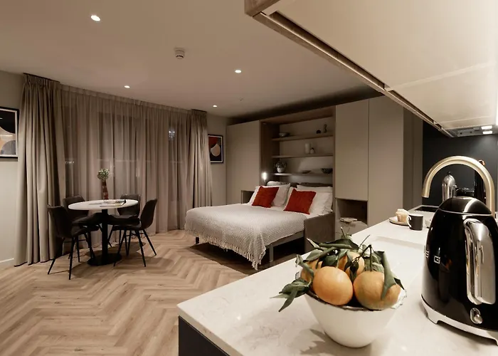 Notting Hill Studios By Dmontrio Londen