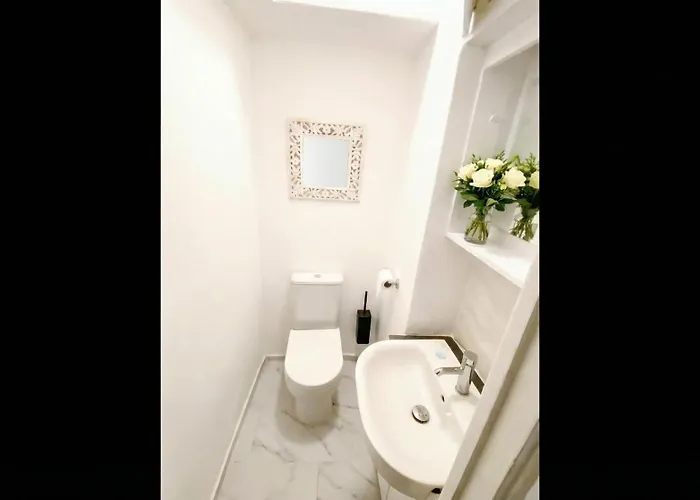 Marble Arch Apartment