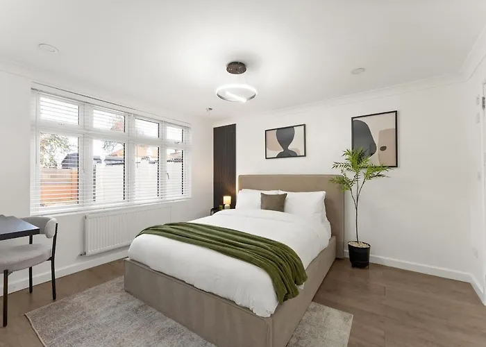 3 Bedroom Cosy House Stratford Sleeps 6 London Excel Abba