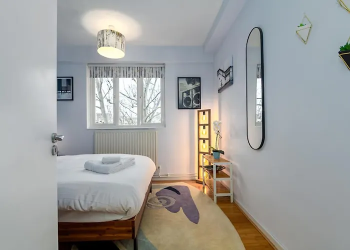 'Beahive Se1' -Beautiful Flat Near London Eye!