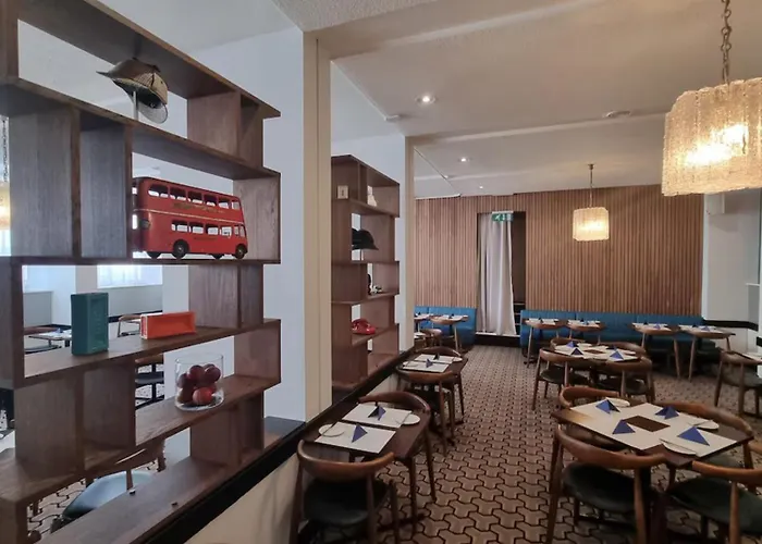 Lancaster Hall Hotel