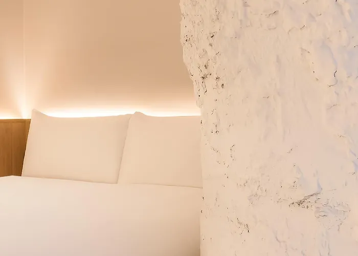 Zedwell Underground Hotel Tottenham Court Rd Londra