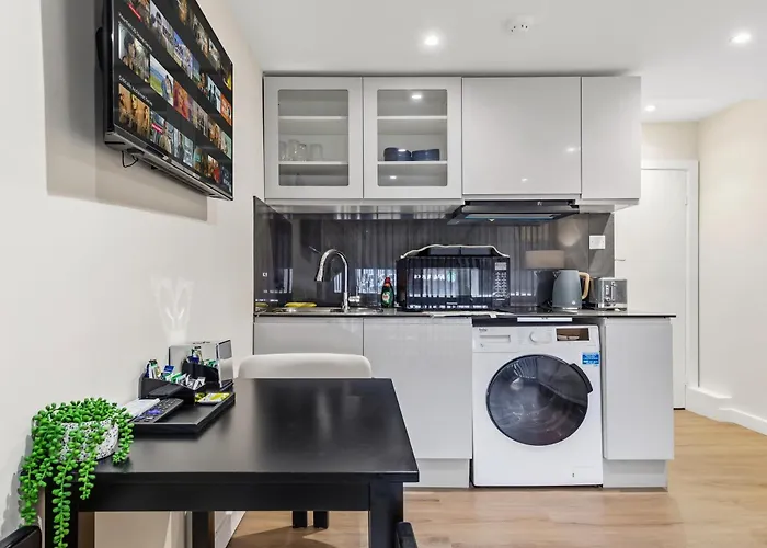 London Bridge Apartments