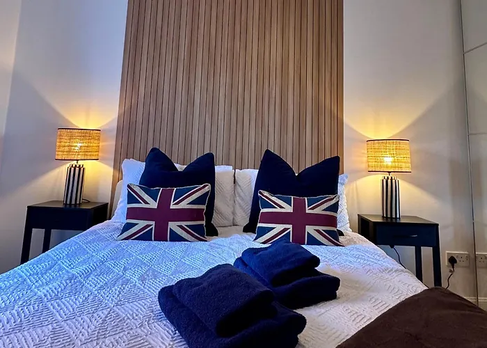 Cosy 2 Bdr Flat 5 Min To Excel Free Car Parking