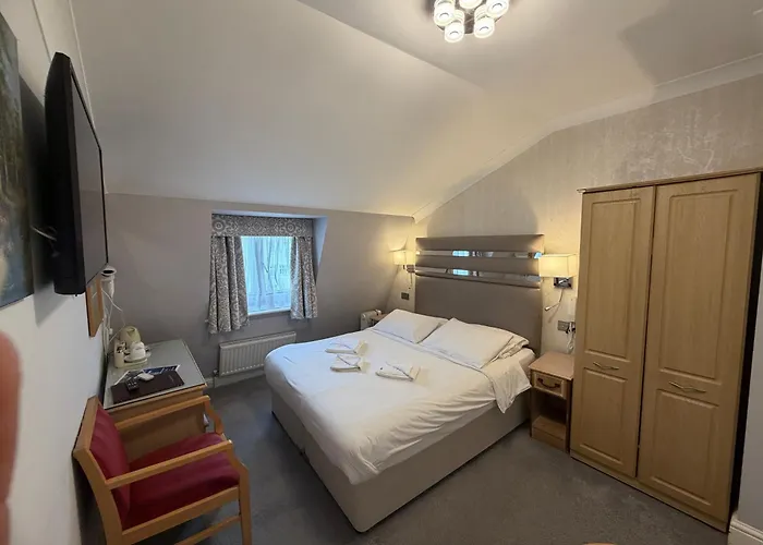 Admiral At Park Avenue