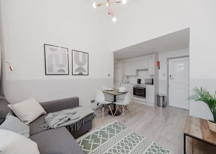 Modern Kensington Apartments