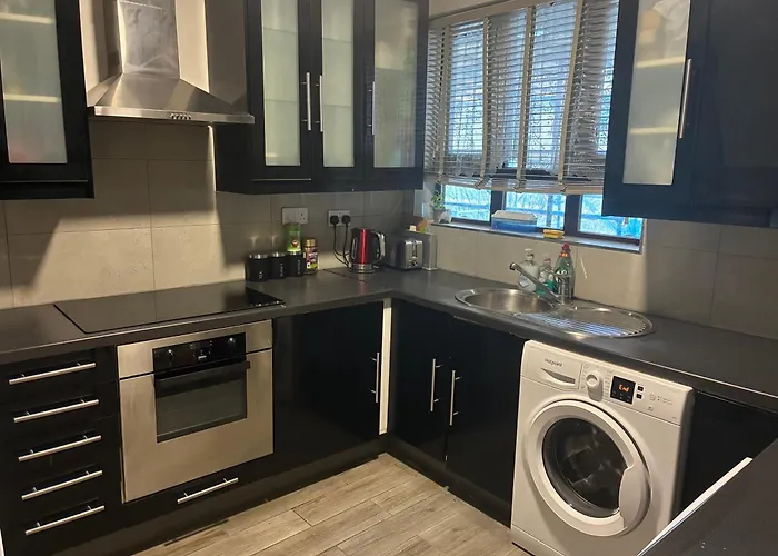 Comfortable Bedrooms In Central