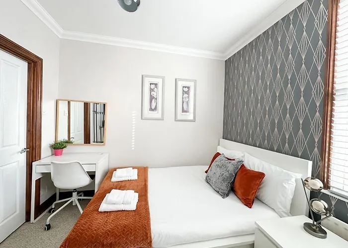 Fulham Rooms