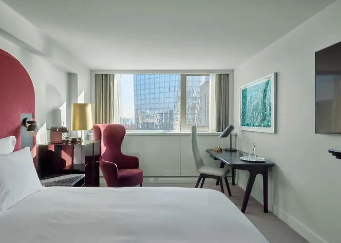 Hotel Sea Containers London
