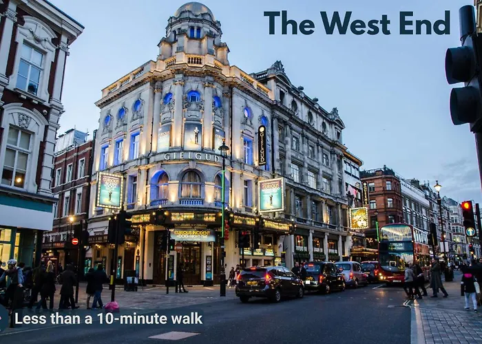 Soho 2-Bed Apartment - Old Compton St - Sleeps 6 Londres