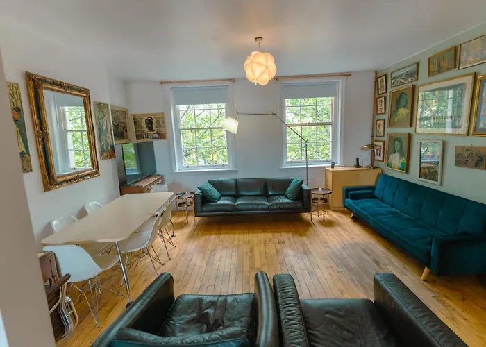 Quirky 2Bed Aps In Central London