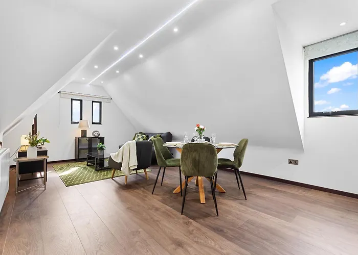 Stylish Studio Apt By Stay Smart Short Lets & Serviced Accommodation Golders Green With Free Wifi
