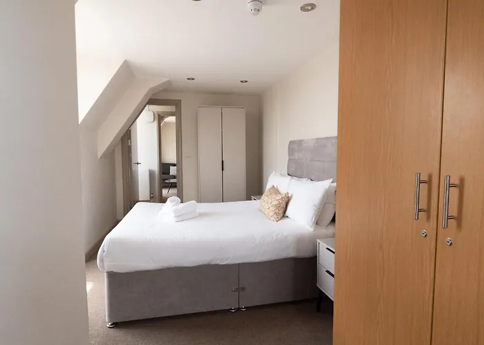 Goodenough College - University Residence London