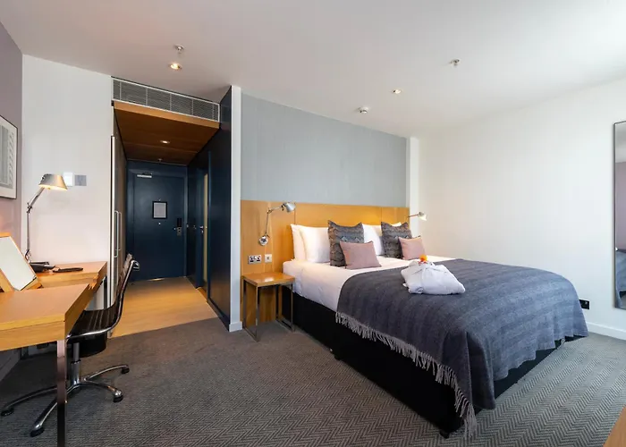 Apex City Of London Hotel