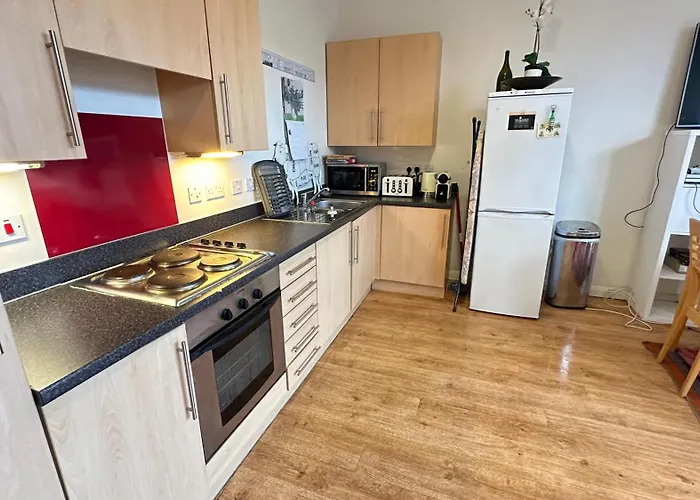Fantastic West London Loft Apartment