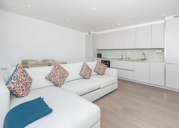 New! Fantastic 1 Bedroom Flat Sw6 Near Central