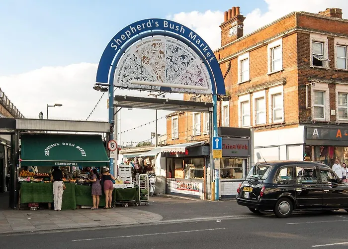Charming Shepherd'S Bush Apartment