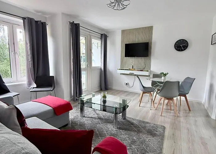 Spacious 2 Bedroom Apartment In Central London 5 Min To Kennington Tube