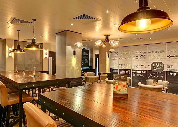 Hub By Premier Inn London Westminster - Westminster Abbey