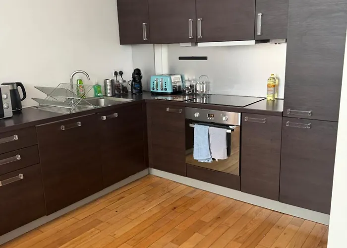 City Location- 2 Bedroom Apartment