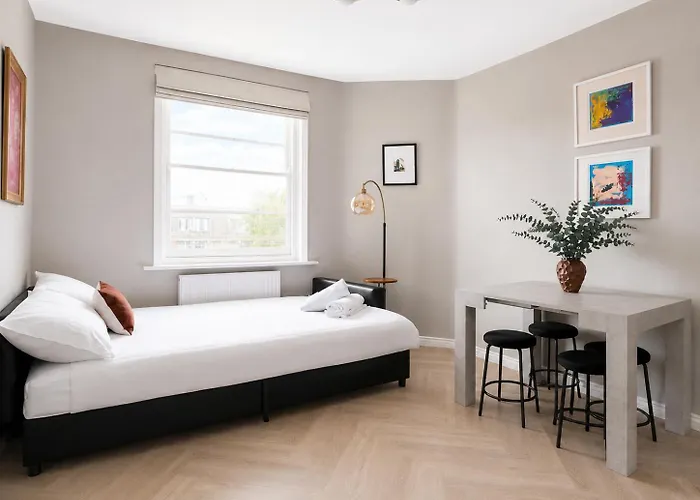 Bright Central Flat Close To Hyde Park