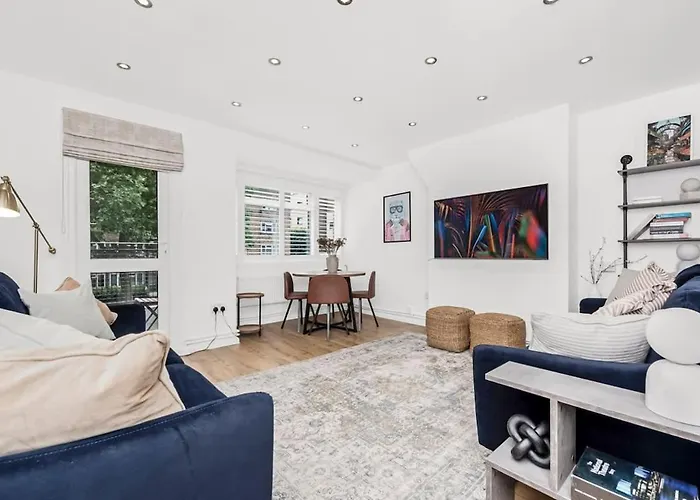 Spacious London Bridge Flat