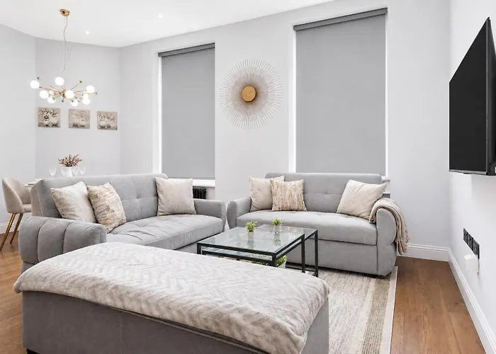 Prime Central London Stay, Modern Apartments With Ac