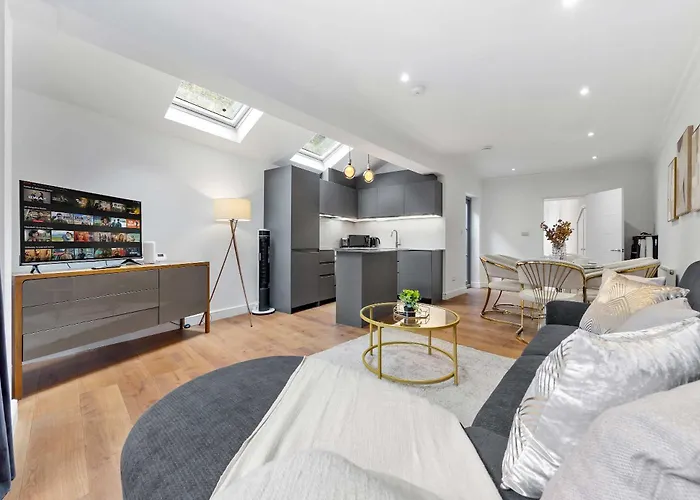 Volcanic Hot Tub Central London 2Br Lagoon, Memories Active For 6