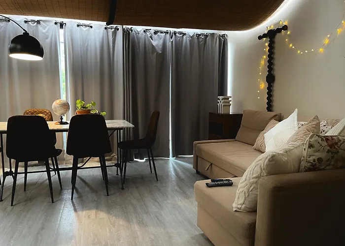 Camden Town 2 Bedrooms Apartment With Terrace In